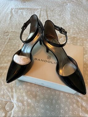 Bandolino Black Patent Pointed-Toe Ankle-Strap Pumps